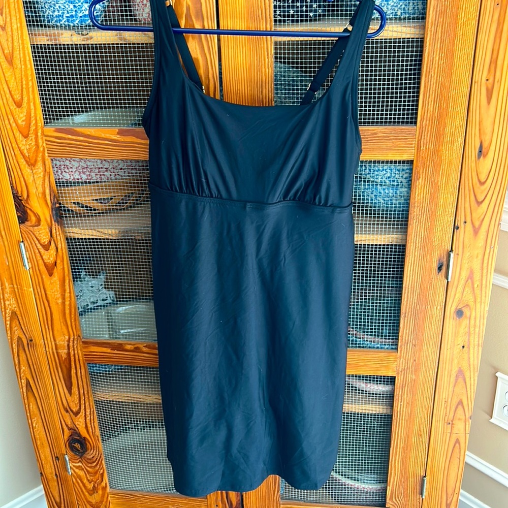 NWT Land’s End Tummy Control Swimdress
